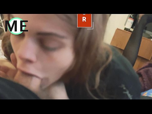 ❤️ Grleni kurac, poderane najlonke i poderane štikle lijepo je upoznati Porno vk kod nas bs.eggporncomics.ru